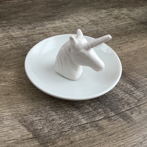 Unicorn 🦄 ring holder - Picture 3 of 6